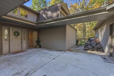 2210 Springmill Road Fort Wayne IN 46845