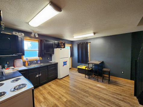0707 S Oakwood Drive Cromwell IN 46732