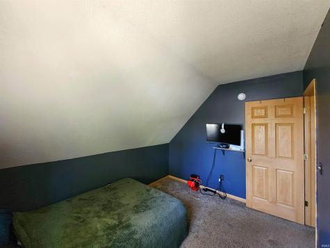 0707 S Oakwood Drive Cromwell IN 46732