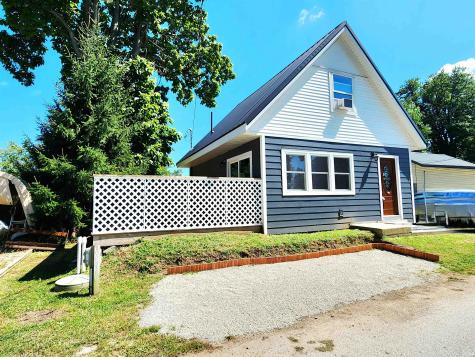 0707 S Oakwood Drive Cromwell IN 46732