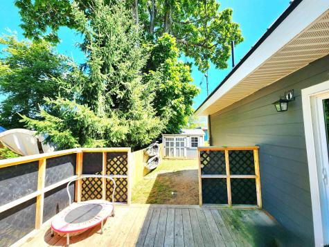 0707 S Oakwood Drive Cromwell IN 46732