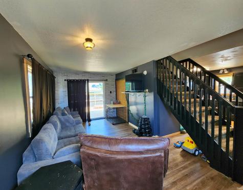 0707 S Oakwood Drive Cromwell IN 46732