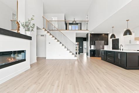 576 Sandringham Pass Fort Wayne IN 46845