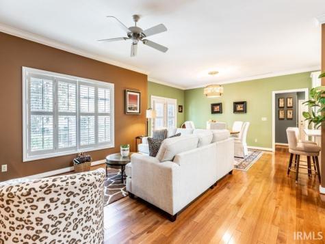 5313 Hallmark Avenue Evansville IN 47715