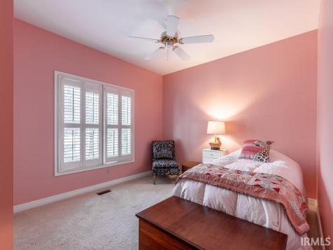5313 Hallmark Avenue Evansville IN 47715