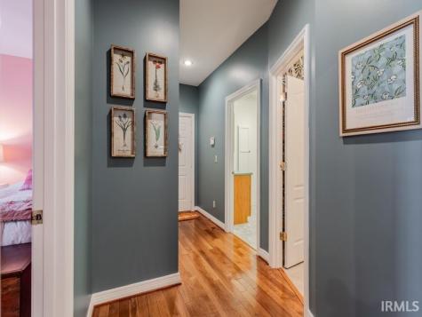 5313 Hallmark Avenue Evansville IN 47715