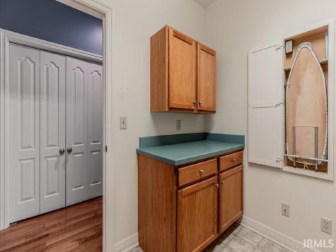 5313 Hallmark Avenue Evansville IN 47715