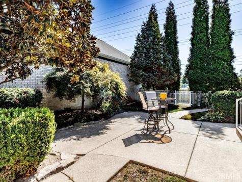 5313 Hallmark Avenue Evansville IN 47715