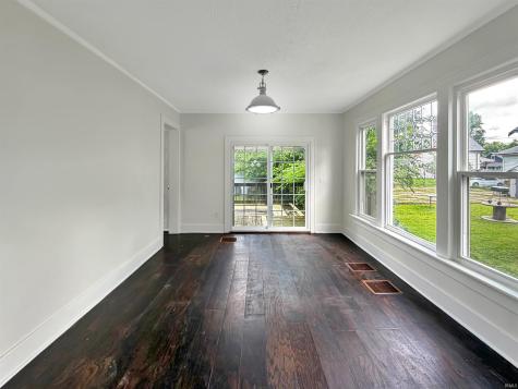 652 E Washington Street Frankfort IN 46041
