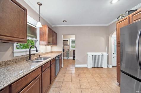857 E Clinton Street Frankfort IN 46041