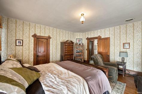 857 E Clinton Street Frankfort IN 46041