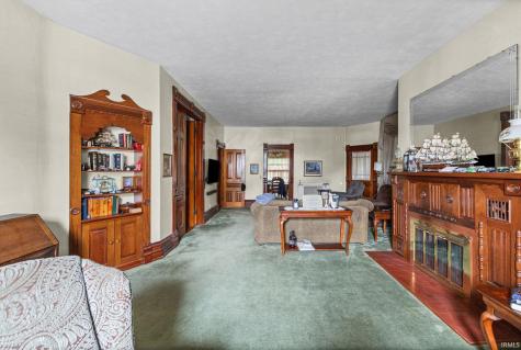 857 E Clinton Street Frankfort IN 46041