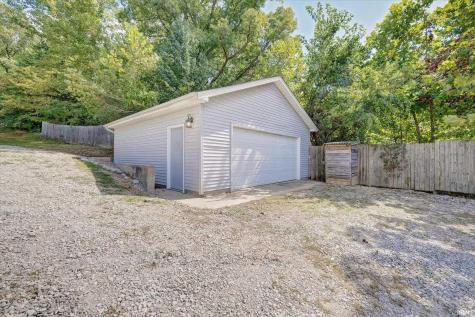 5007 E Moores Creek Road Bloomington IN 47401