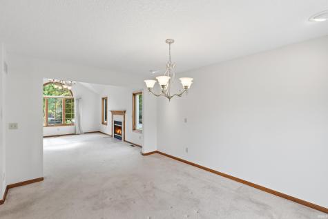 2831 Briardale Drive Fort Wayne IN 46825
