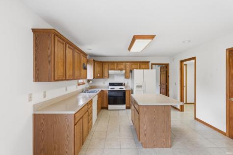 2831 Briardale Drive Fort Wayne IN 46825