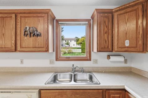 2831 Briardale Drive Fort Wayne IN 46825