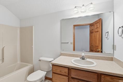 2831 Briardale Drive Fort Wayne IN 46825