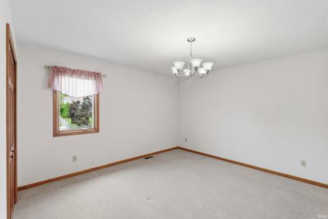 2831 Briardale Drive Fort Wayne IN 46825