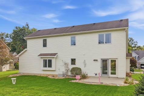 2831 Briardale Drive Fort Wayne IN 46825