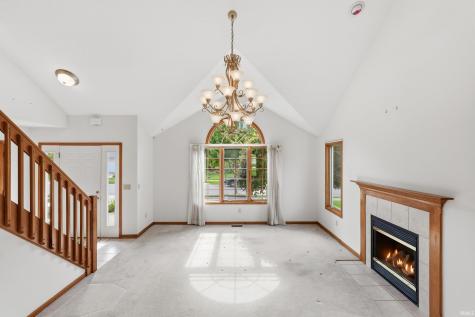 2831 Briardale Drive Fort Wayne IN 46825
