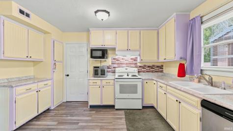 4852 Evard Road Fort Wayne IN 46835