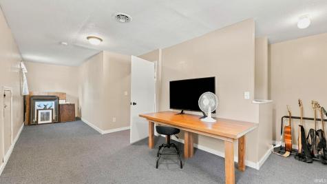 4852 Evard Road Fort Wayne IN 46835