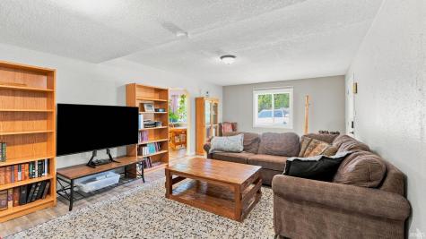 4852 Evard Road Fort Wayne IN 46835