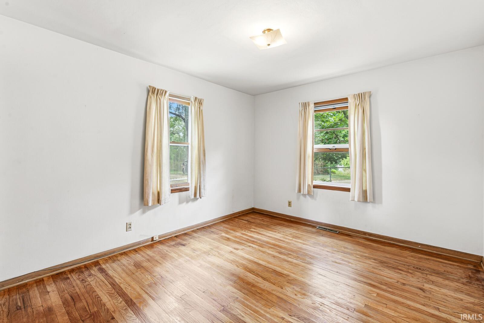 2025 Prairie Avenue South Bend IN 46613