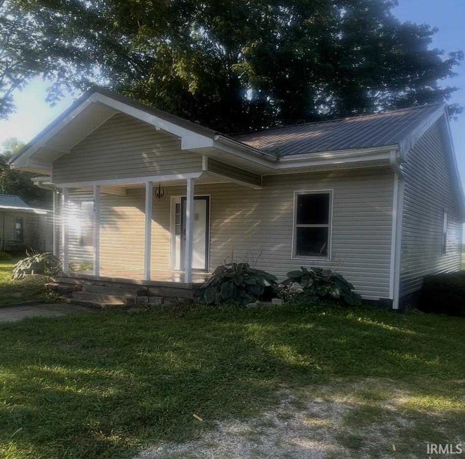 609 W Main Street Bruceville IN 47516