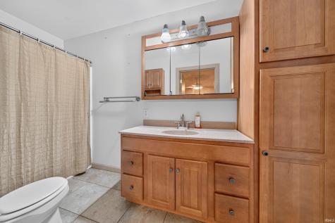 1263 E 75 N Logansport IN 46947