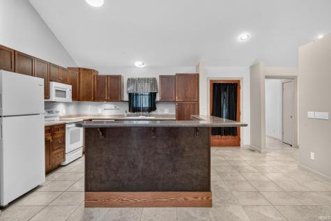 1263 E 75 N Logansport IN 46947