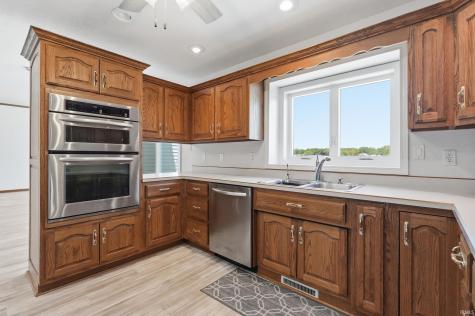 3930 E Bellefontaine Road Hamilton IN 46742