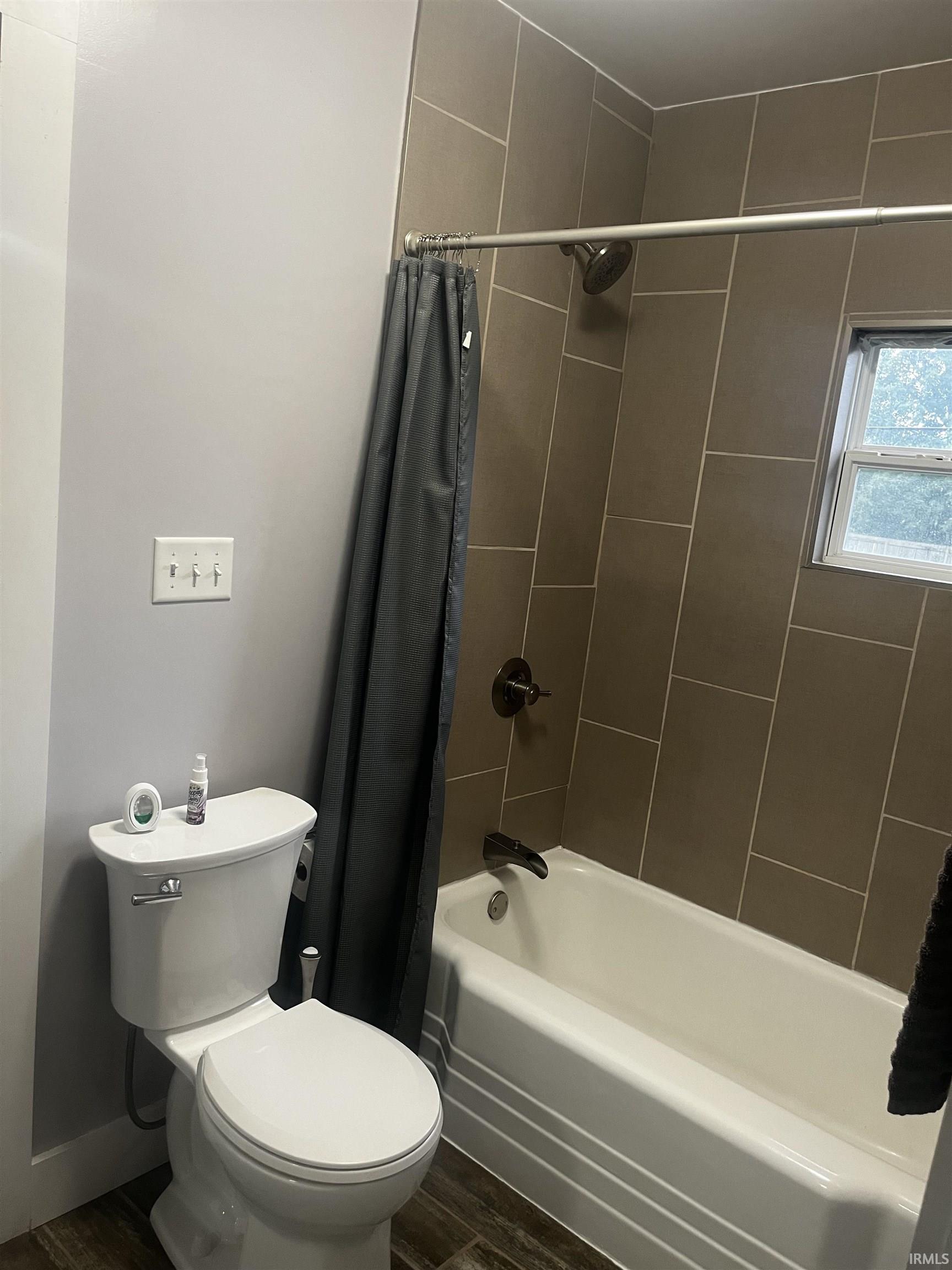 55791 Clover Road Mishawaka IN 46545
