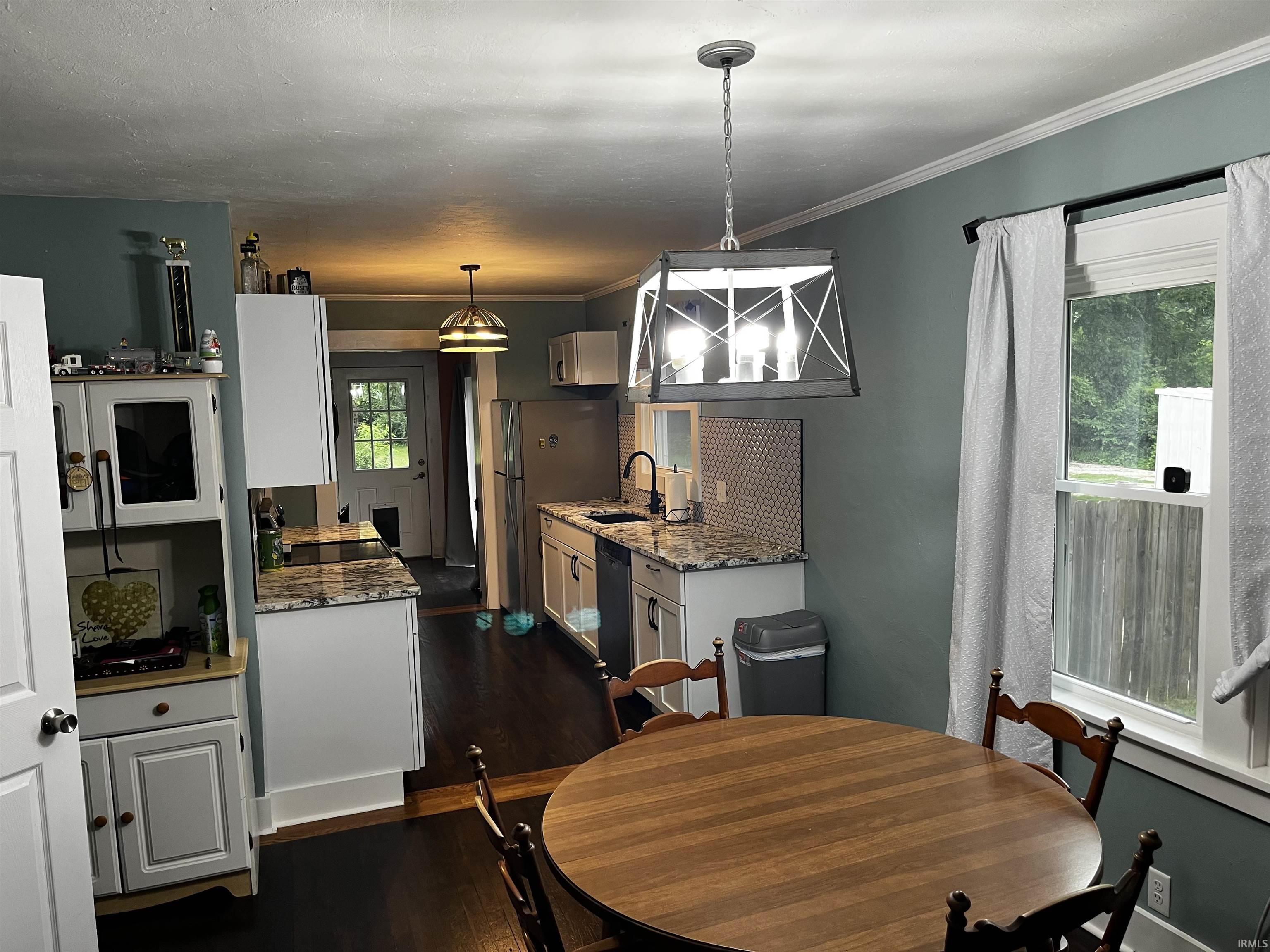 55791 Clover Road Mishawaka IN 46545