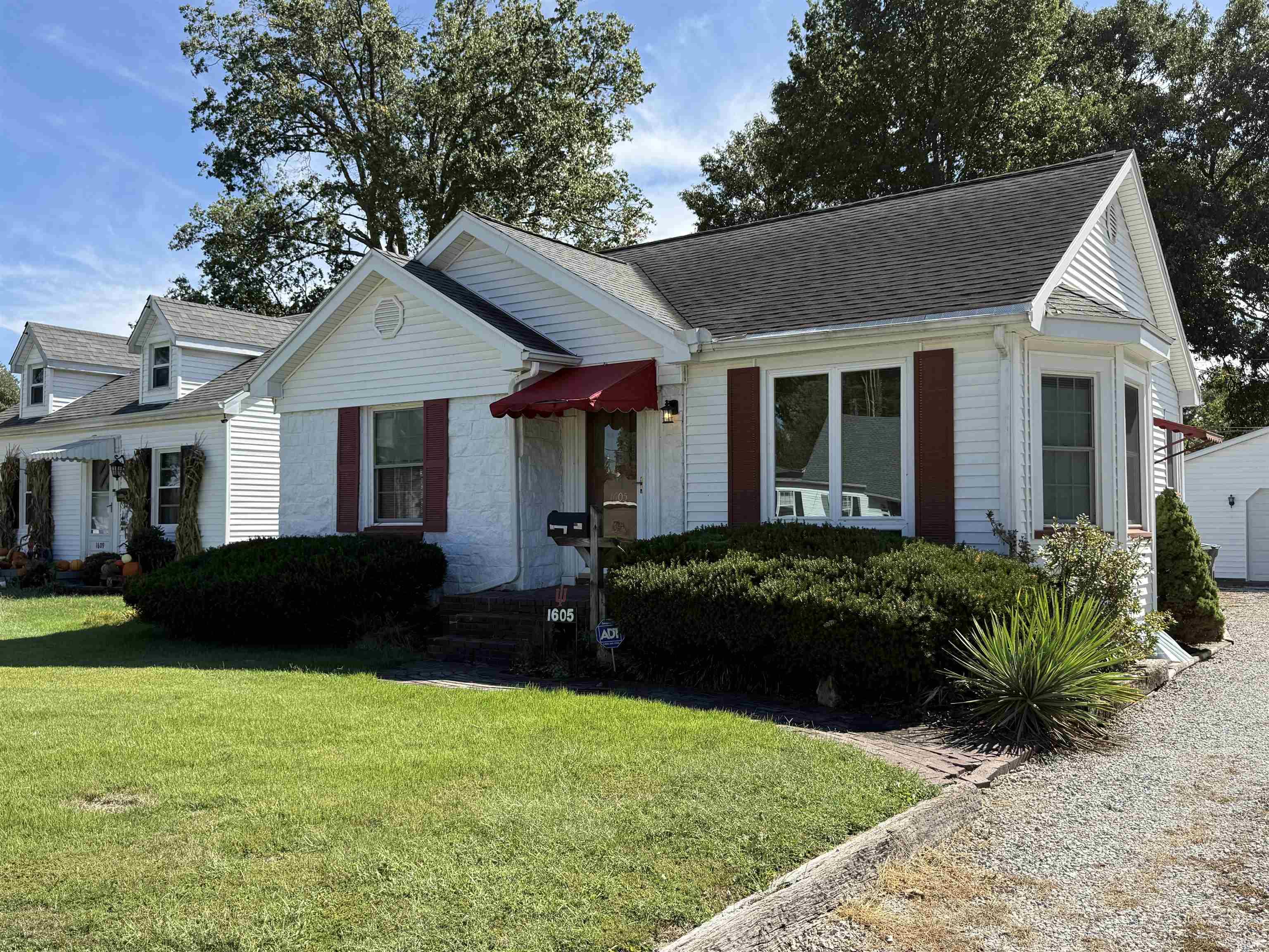 1605 Madison Avenue Evansville IN 47714