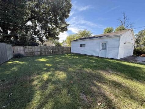 1605 Madison Avenue Evansville IN 47714
