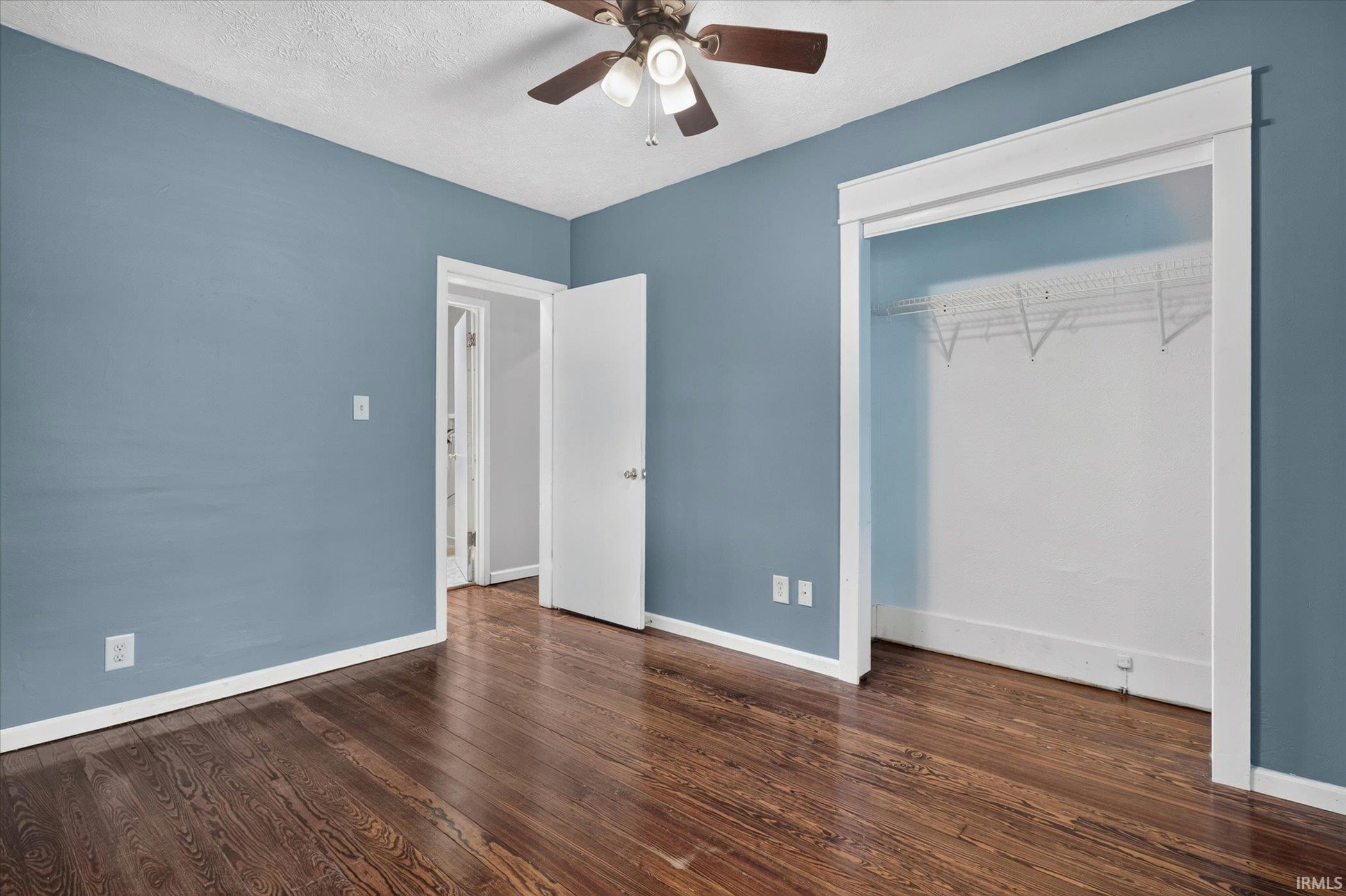 61384 Oak Road South Bend IN 46614