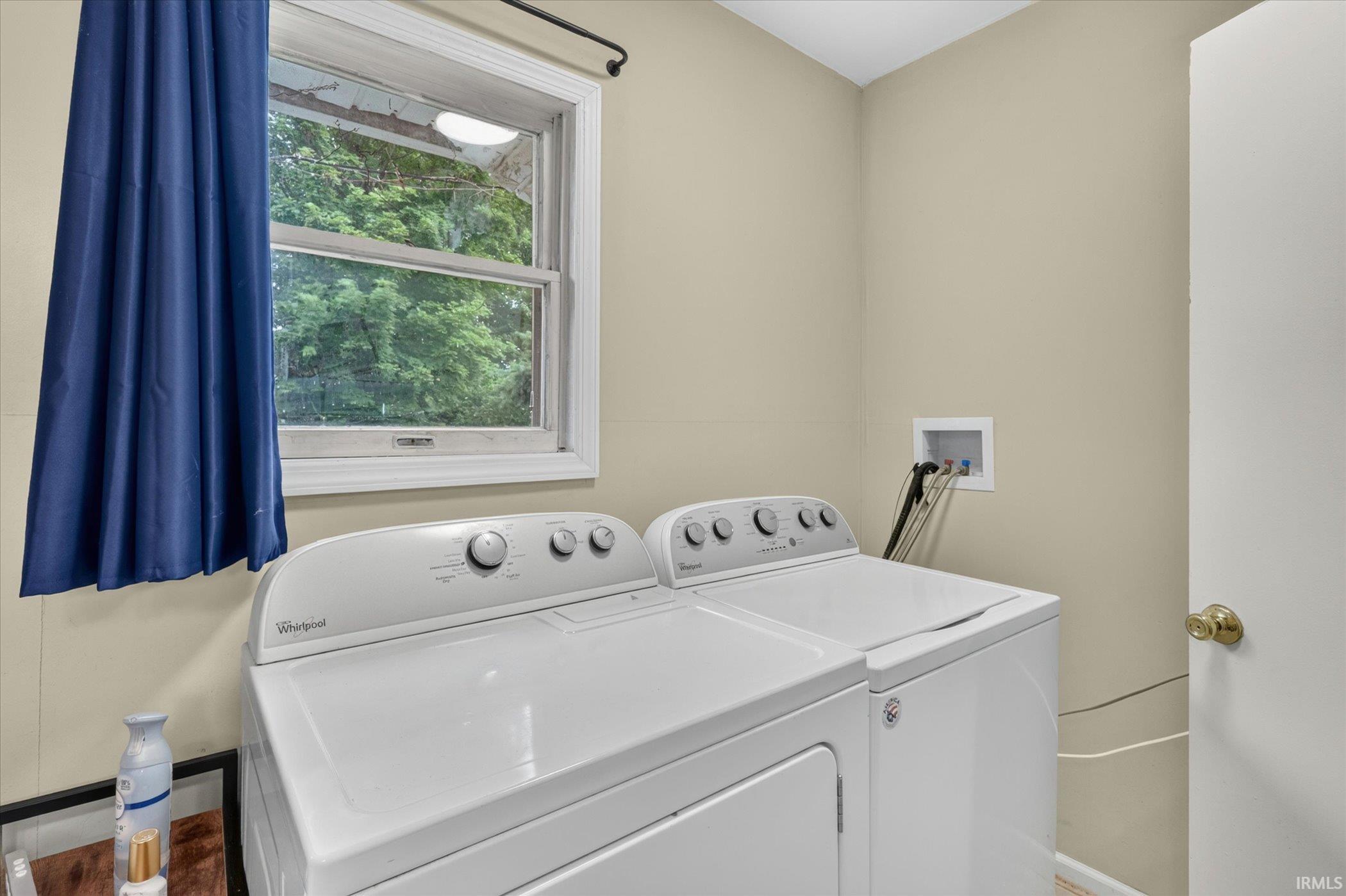 61384 Oak Road South Bend IN 46614