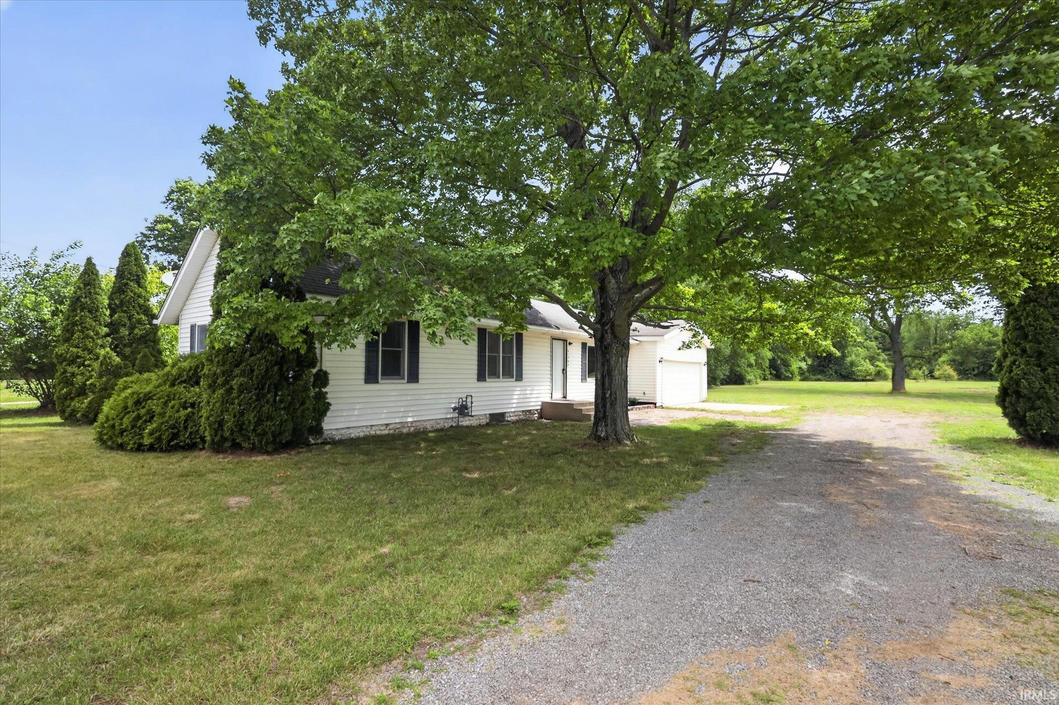 61384 Oak Road South Bend IN 46614