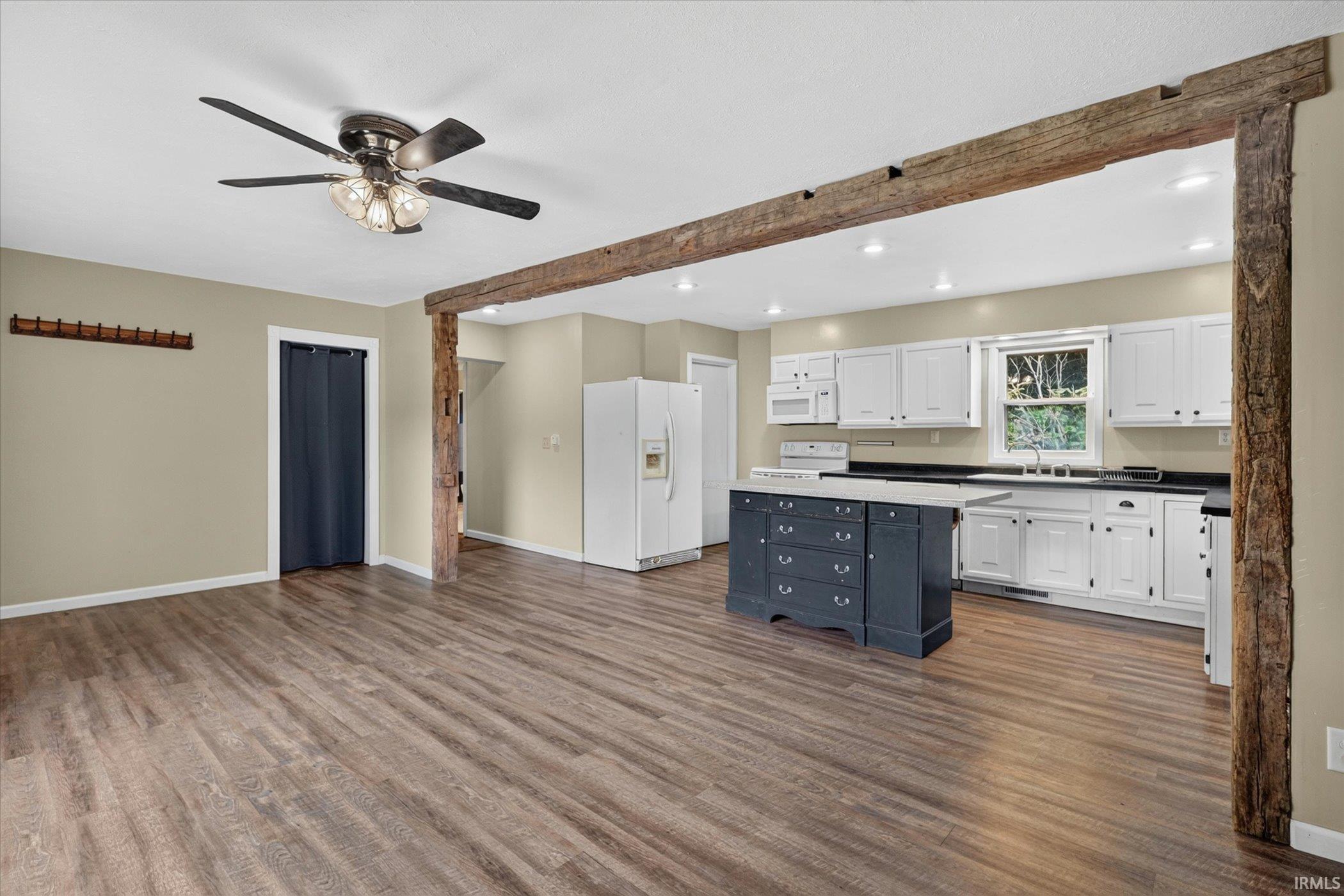 61384 Oak Road South Bend IN 46614
