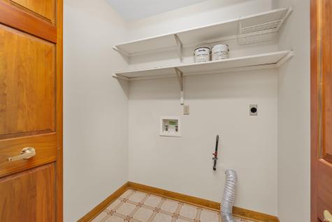 10911 Mill Lake Cove Fort Wayne IN 46845