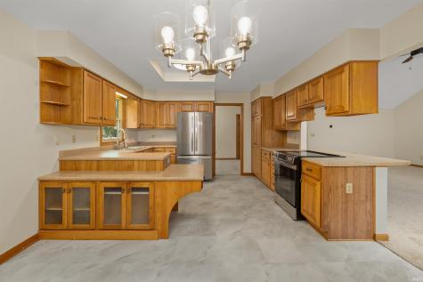 10911 Mill Lake Cove Fort Wayne IN 46845