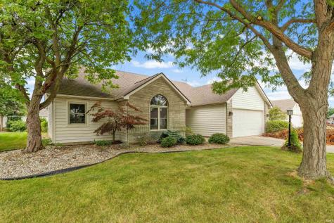 10911 Mill Lake Cove Fort Wayne IN 46845