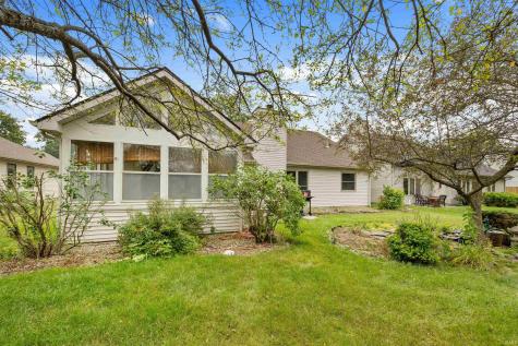 10911 Mill Lake Cove Fort Wayne IN 46845