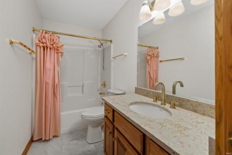 10911 Mill Lake Cove Fort Wayne IN 46845