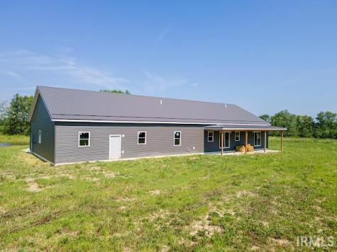 8223 E 100 S Marion IN 46953
