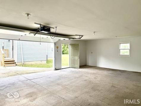 405 E Cowing Drive Muncie IN 47303
