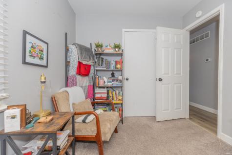 712 Greenfield Road Evansville IN 47715