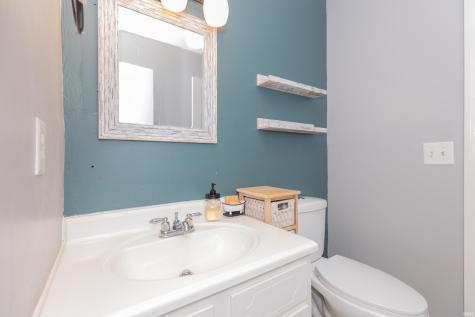 712 Greenfield Road Evansville IN 47715