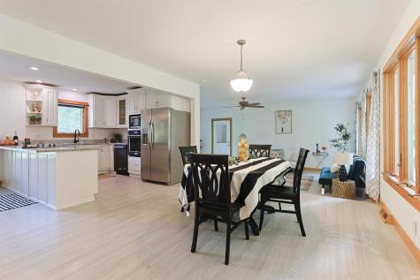 10272 Douglas Road Osceola IN 46561